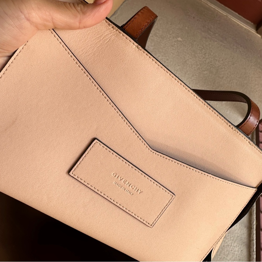 Givenchy Gv Shopper - Med Bag - image 5